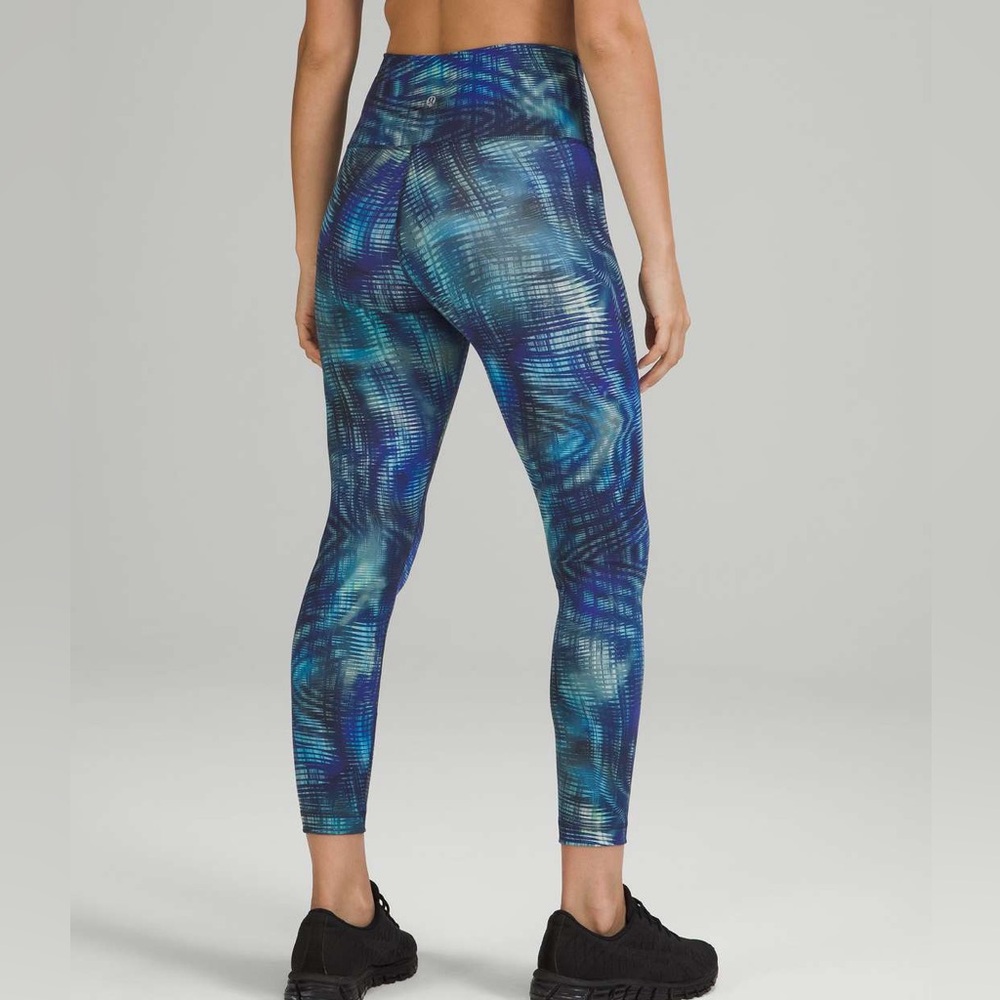 NWOT / Lululemon Wunder Train High-Rise Tight 25" *Foil - Picture 2 of 7